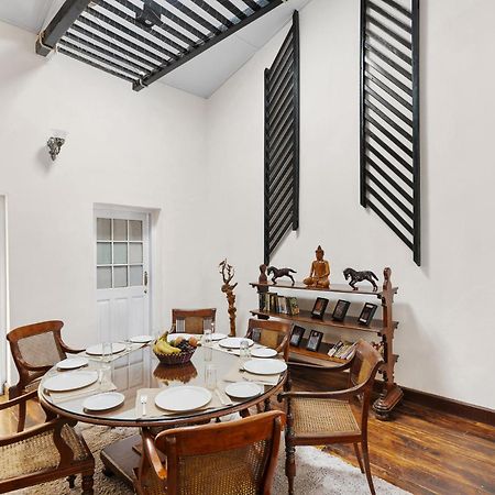 Stayvista At The Alcove With Breakfast & Bbq Grill Ooty Exterior foto