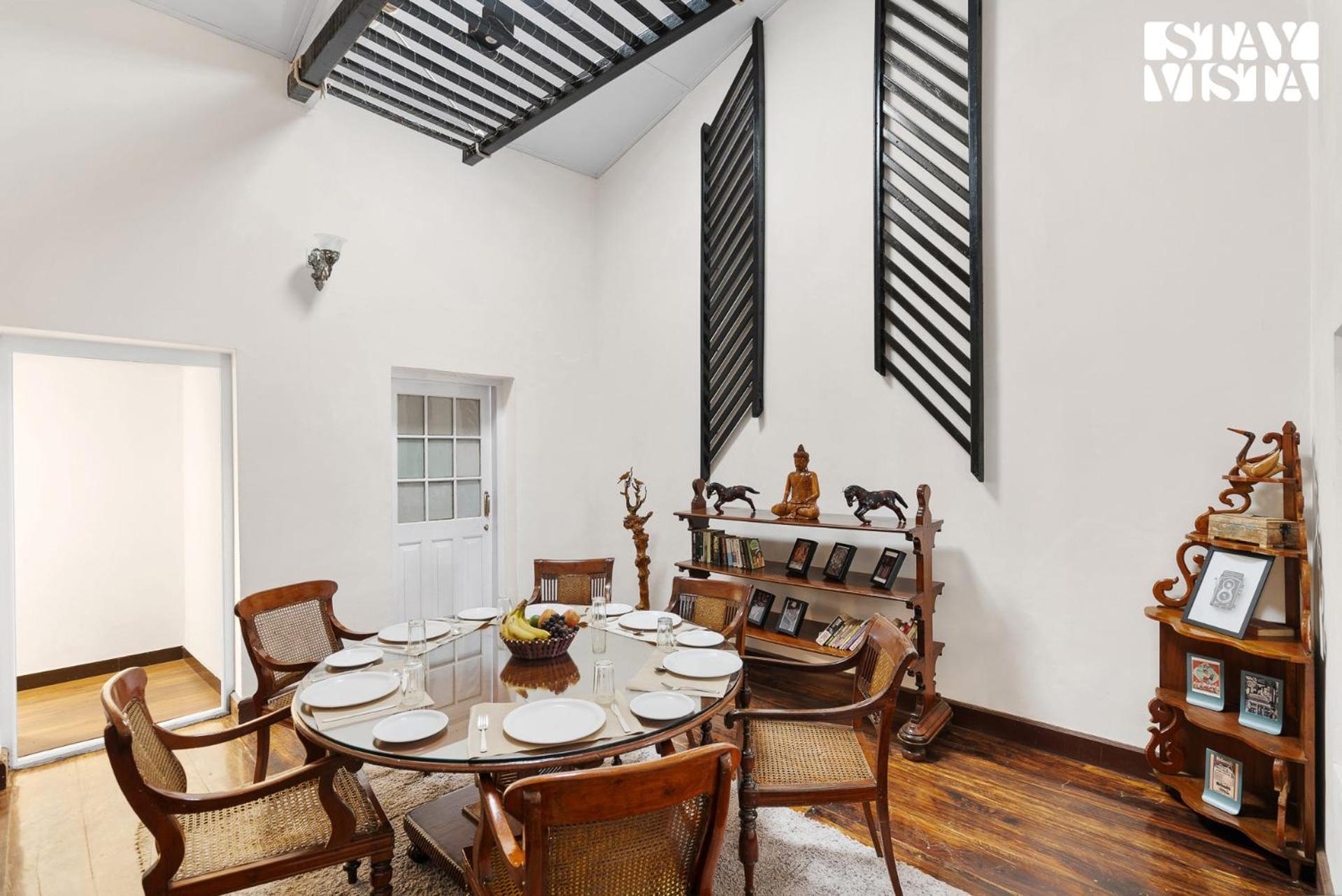 Stayvista At The Alcove With Breakfast & Bbq Grill Ooty Exterior foto