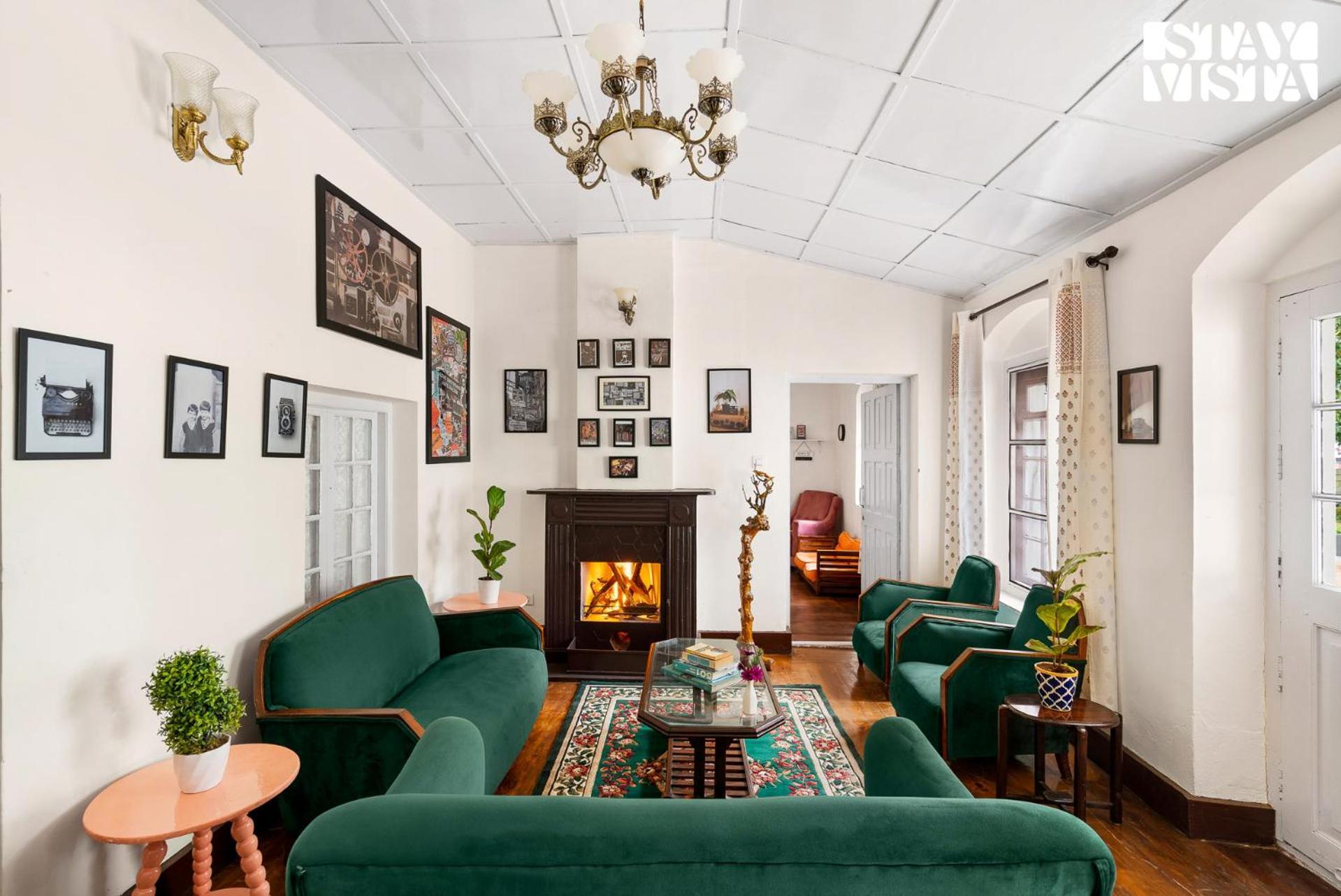 Stayvista At The Alcove With Breakfast & Bbq Grill Ooty Exterior foto
